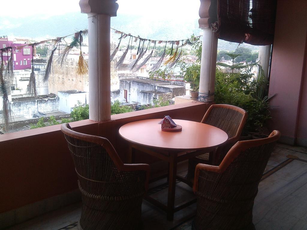 Hotel Mama Luna Pushkar Bagian luar foto